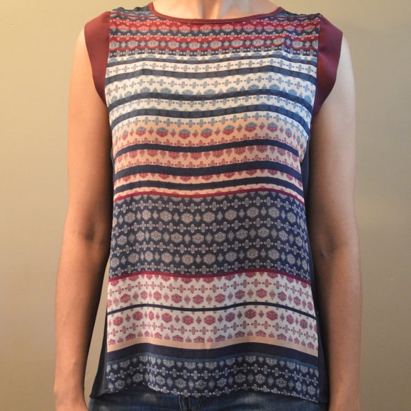 Printed Cap Sleeve Blouse - Picture 2 of 5